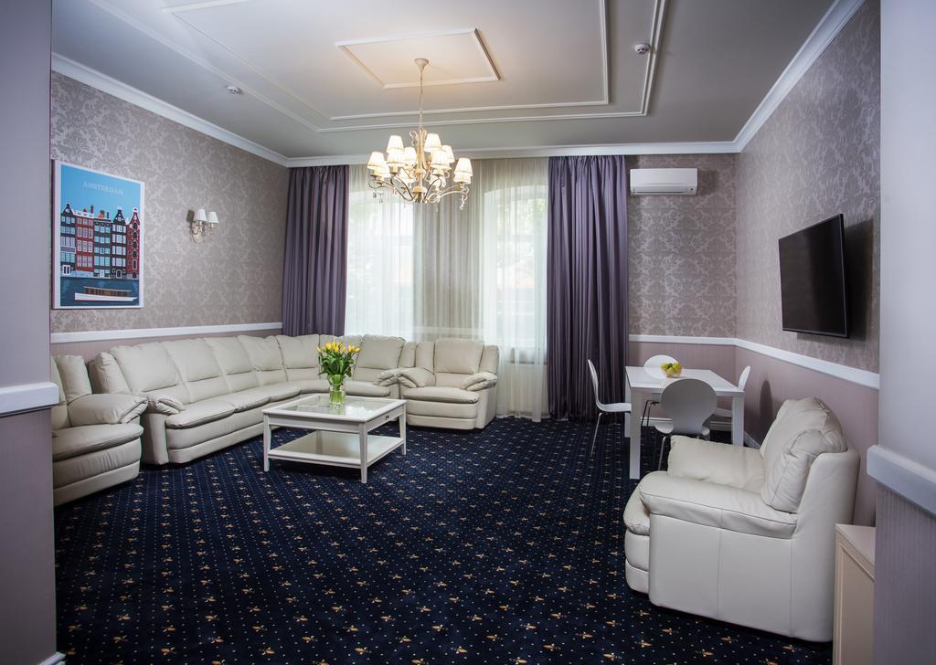Amsterdam Hotel 敖德萨 外观 照片