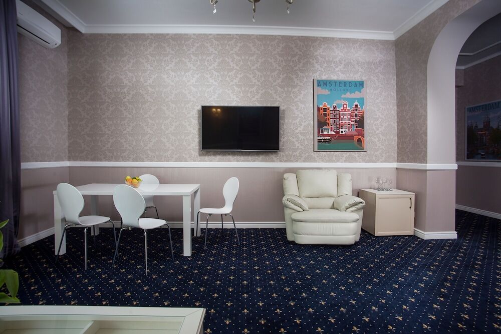 Amsterdam Hotel 敖德萨 外观 照片