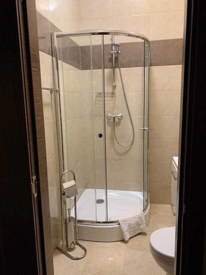 Amsterdam Hotel 敖德萨 外观 照片