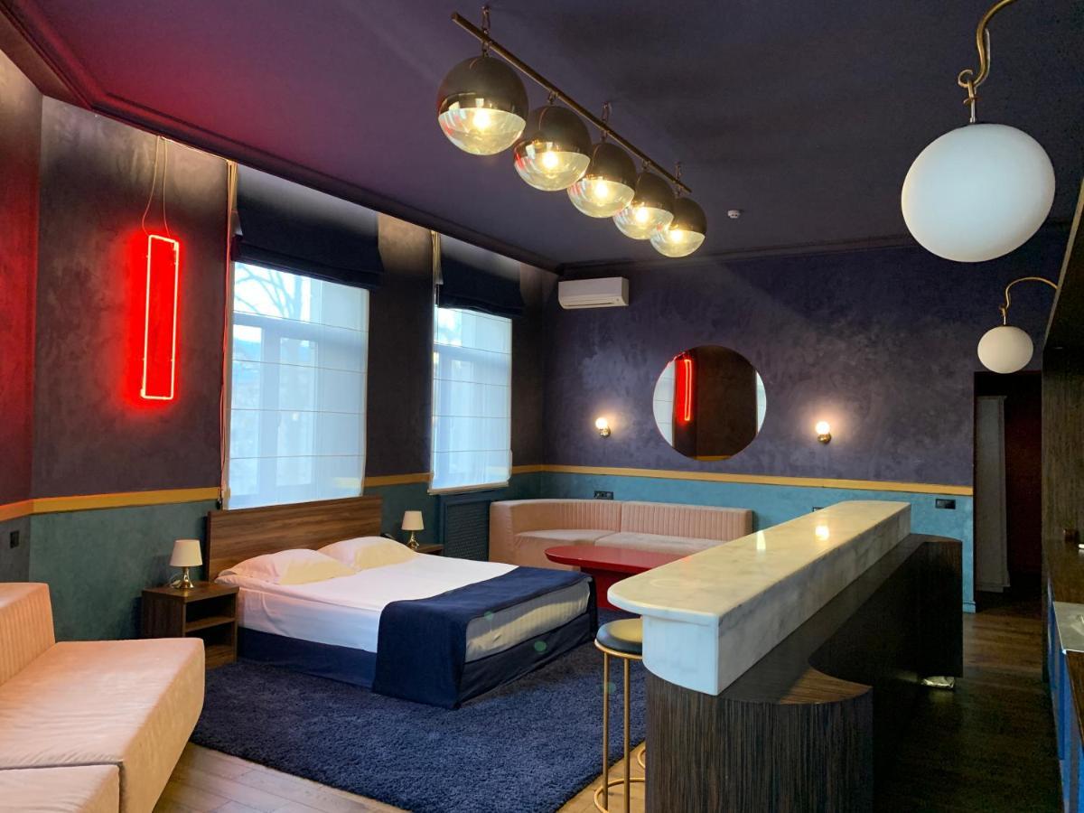 Amsterdam Hotel 敖德萨 外观 照片