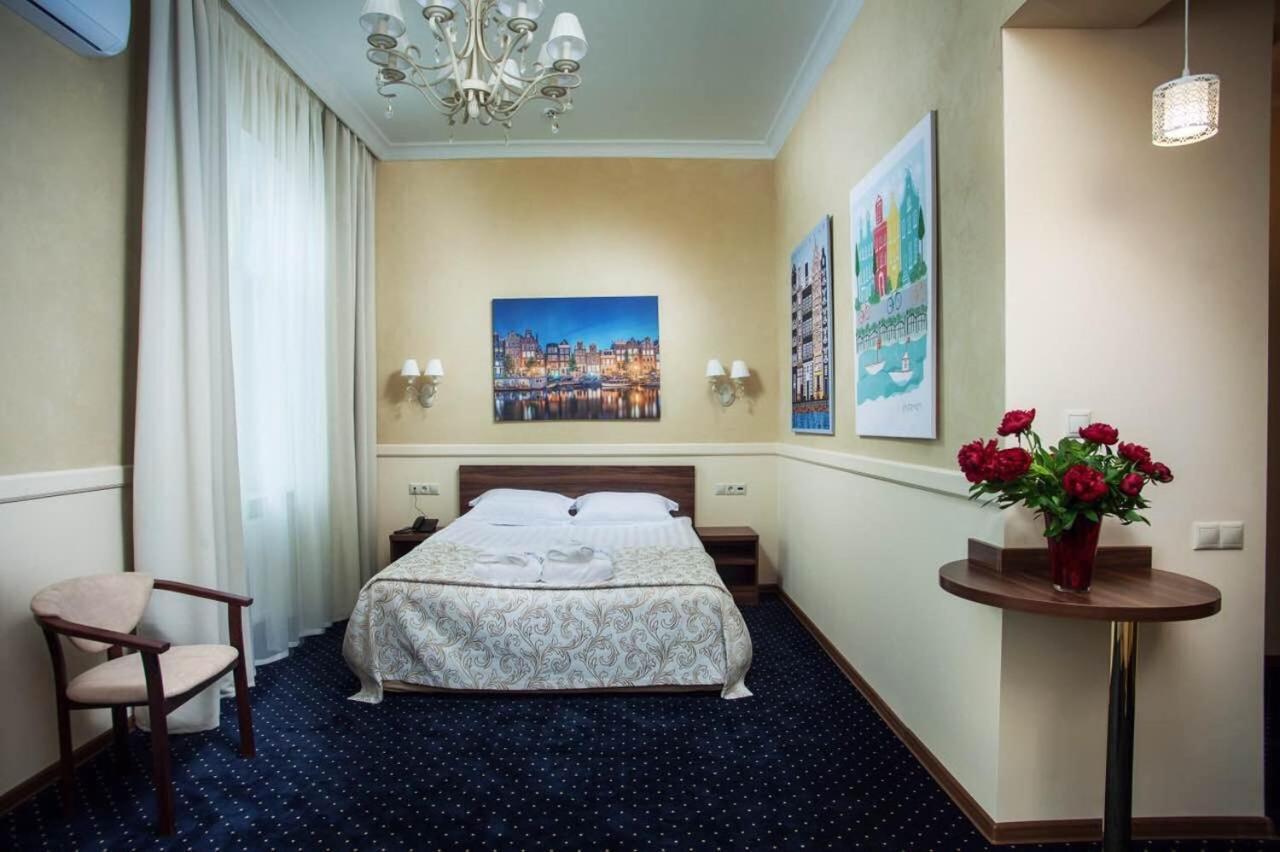 Amsterdam Hotel 敖德萨 外观 照片